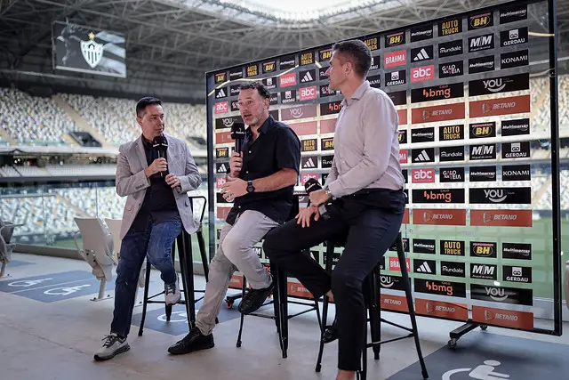 Pentacampeonato do Galo e a Tradição de Técnicos Estrangeiros
