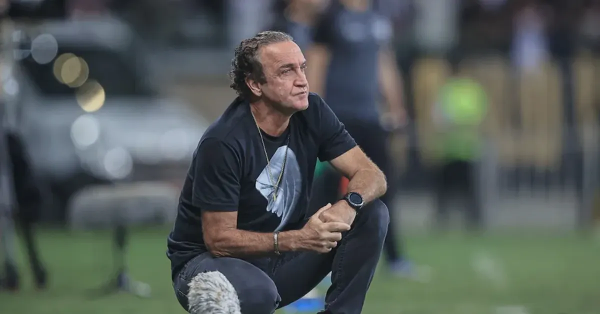Atlético-MG Avalia Estrategicamente Novo Comando Técnico
