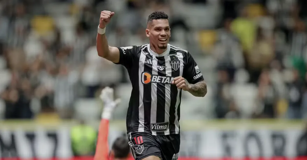 Atlético-MG: Estratégias de Reforço Após Saída de Paulinho