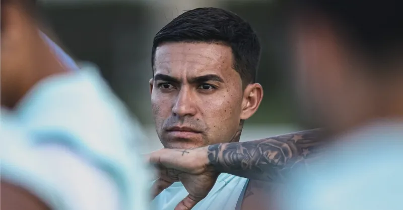 Situação de Dudu no Cruzeiro: Negociação de Rescisão e Interesse de Atlético-MG e Grêmio