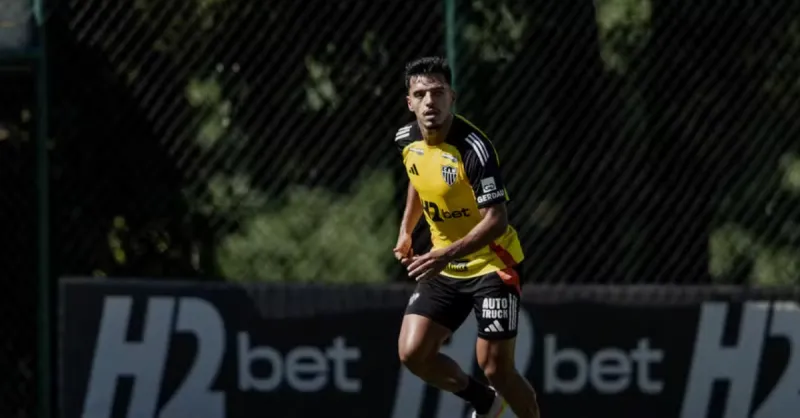 Gabriel Menino Volta: Atlético-MG Busca Liderança na Sul-Americana