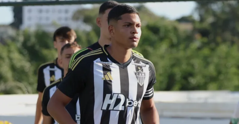 Atlético-MG Negocia Venda de Zagueiro Promissor: Renan Santana no Mercado Europeu