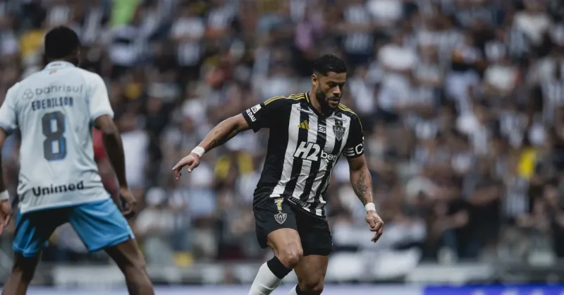 Atlético-MG: Hulk e Dudu Voltam para Confronto Decisivo Contra o Vitória – Análise Completa