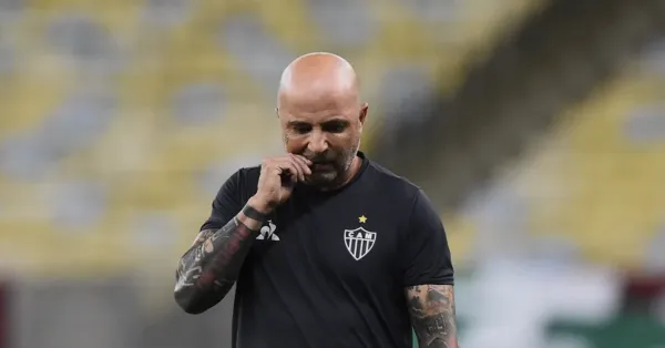 Sampaoli na Ilha: O Reencontro com o Palco de Sua Despedida Marcante