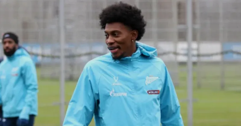 Mateo Cassierra no Atlético-MG: Centroavante Colombiano Acerta com o Galo