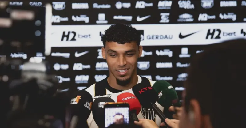 Victor Hugo Regularizado e Pronto para Estreia no Clássico Mineiro do Atlético