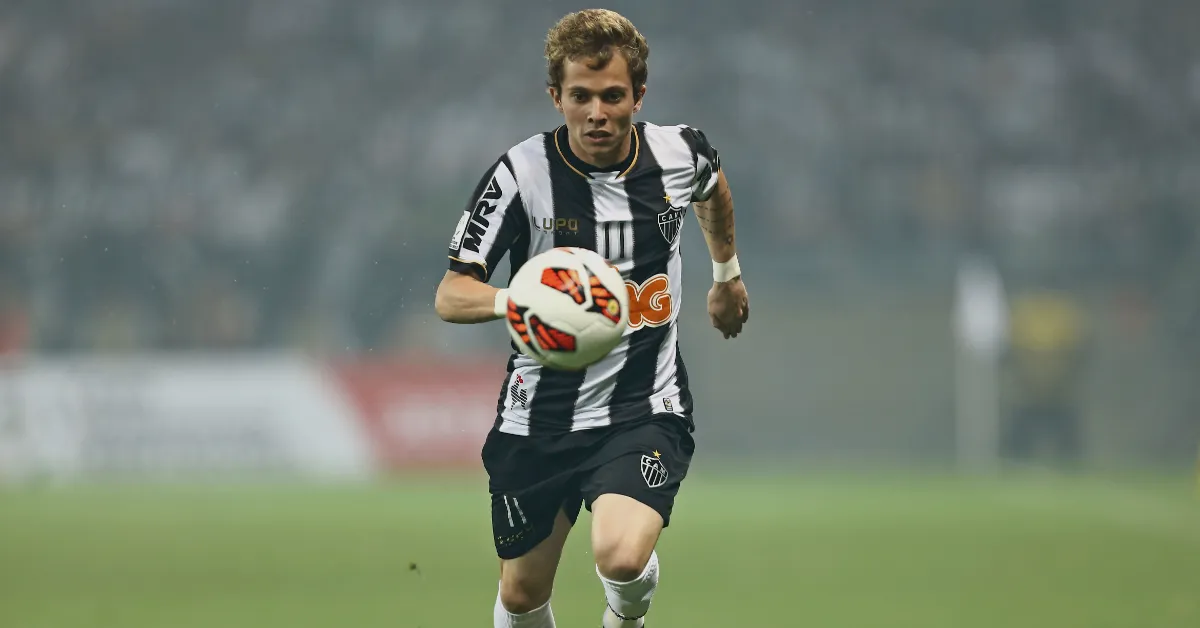 Bernard no Atlético-MG: Trajetória, Retorno Emocional e Busca por Protagonismo