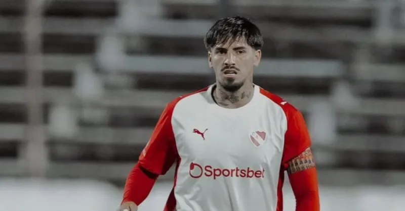 Atlético-MG analisa contratação de zagueiro com passagem pelo Bragantino